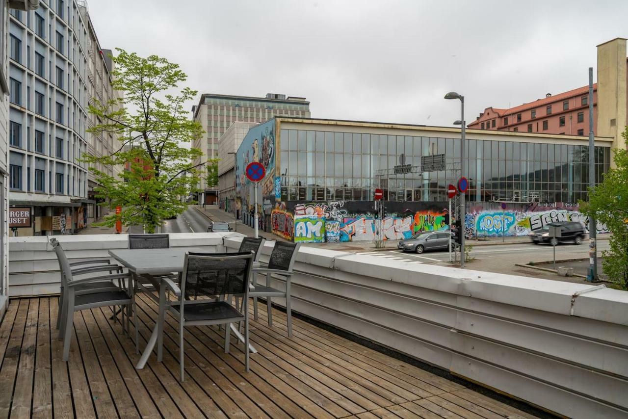 Amazing, Central House With Big Private Balcony Μπέργκεν Εξωτερικό φωτογραφία